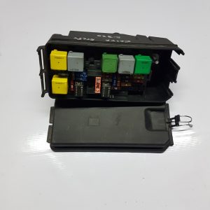 Caixa reles Mercedes R320