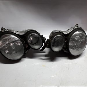 Farois Mercedes      E       W 210