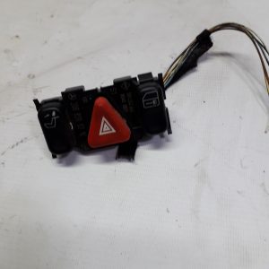 Comutador 4 piscas e fecho mercedes