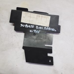 Suporte direito Radiador Mercedes Sprinter W906