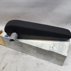 Poisa braços Mercedes Vito