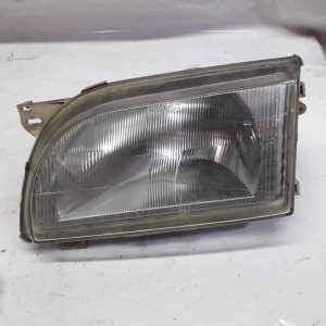Farol Esquerdo Ford Transit