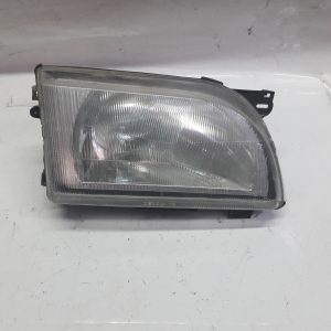 Farol Direito Ford Transit