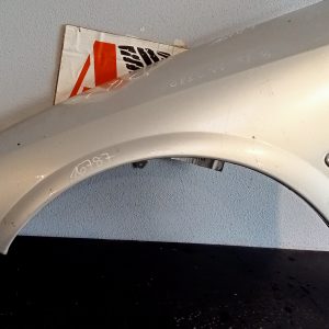 Guarda lamas Esquerdo  Opel Vectra B