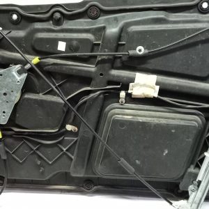 Elevador frente esquerdo Ford Fiesta