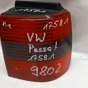 Farolim Direito VOLKSWAGEN PASSAT (3B2)