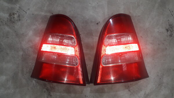 Farolins Mercedes w168