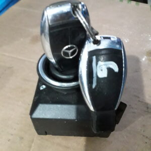Ignição com chave  Mercedes C W204