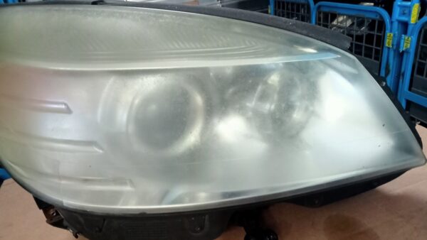 Farol Depo MERCEDES C220 W204
