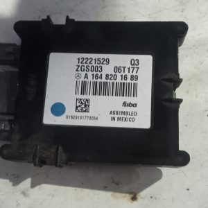 Amplificador antena Mercedes